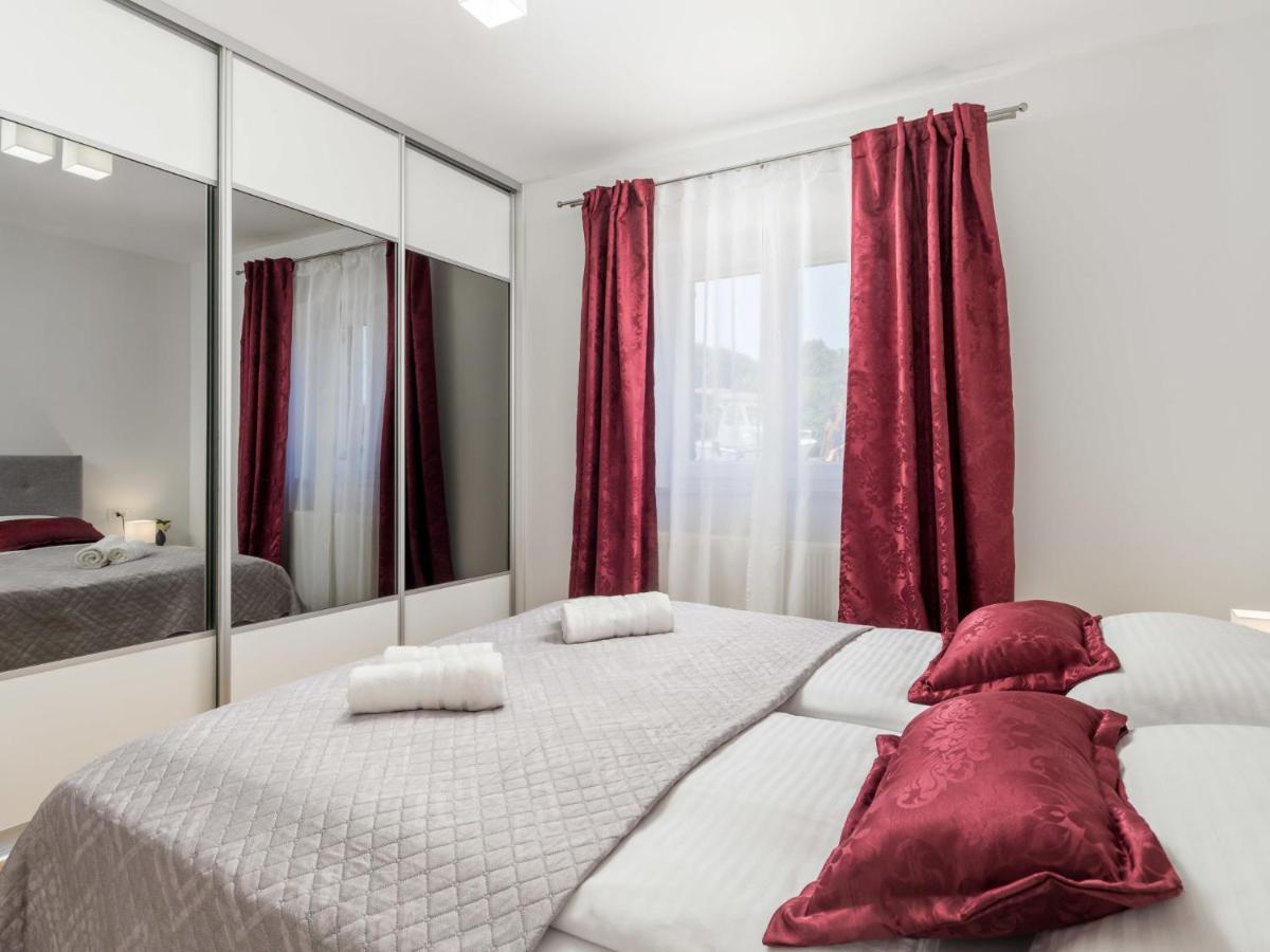 Villa Matea - Mlk150 By Interhome Dobrinj Exterior photo