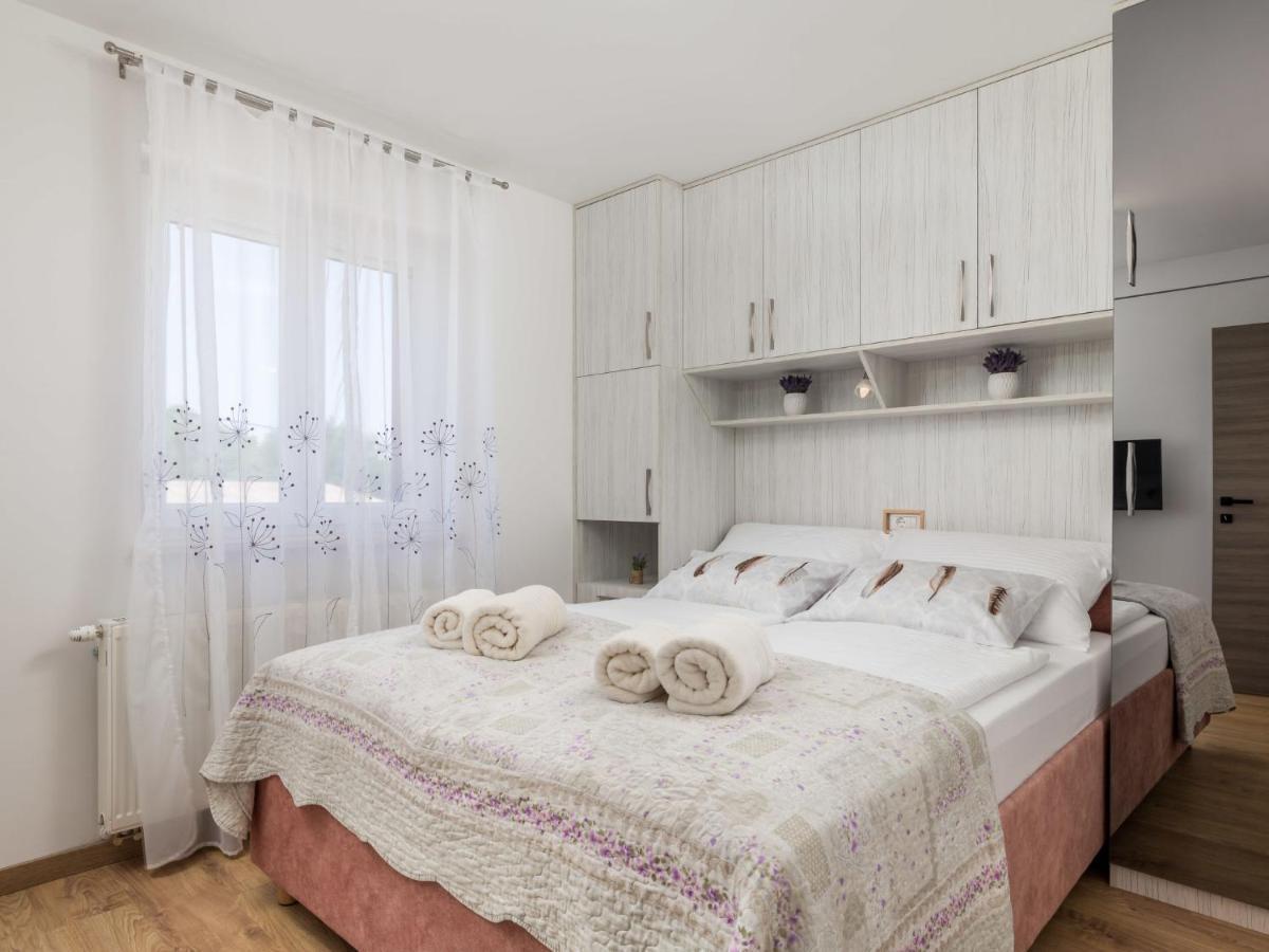 Villa Matea - Mlk150 By Interhome Dobrinj Exterior photo